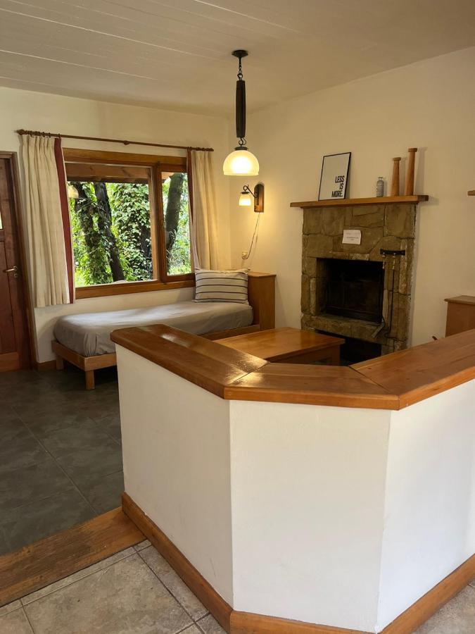 Refugio Del Arroyo Aparthotel San Martín de los Andes Buitenkant foto