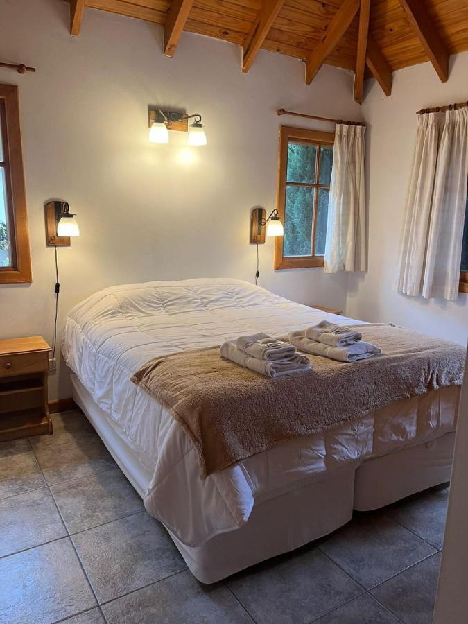 Refugio Del Arroyo Aparthotel San Martín de los Andes Buitenkant foto