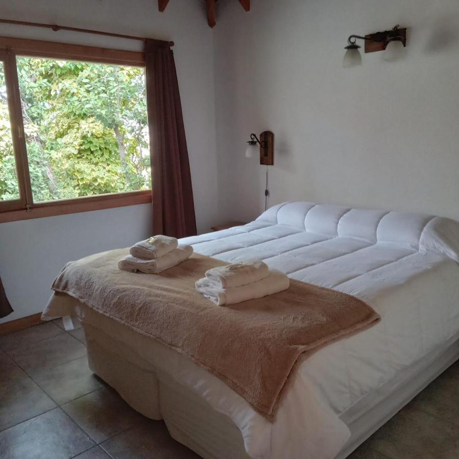 Refugio Del Arroyo Aparthotel San Martín de los Andes Buitenkant foto