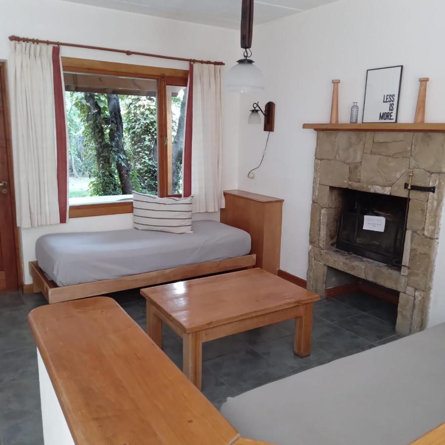Refugio Del Arroyo Aparthotel San Martín de los Andes Buitenkant foto