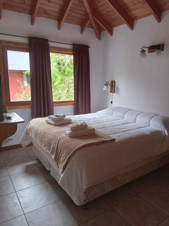 Refugio Del Arroyo Aparthotel San Martín de los Andes Buitenkant foto